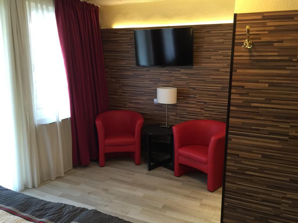 Hotel Rhein Inn レマーゲン エクステリア 写真