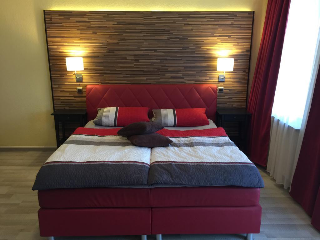 Hotel Rhein Inn レマーゲン エクステリア 写真